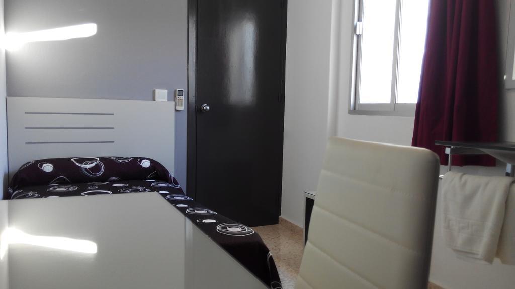 Hostal Ocana Manilva Chambre photo