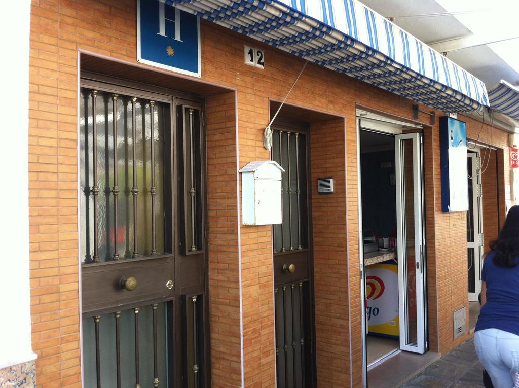 Hostal Ocana Manilva Extérieur photo